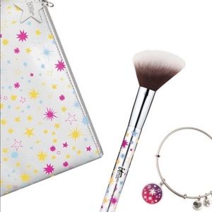 IT Cosmetics Brush Alex And Ani Bracelet